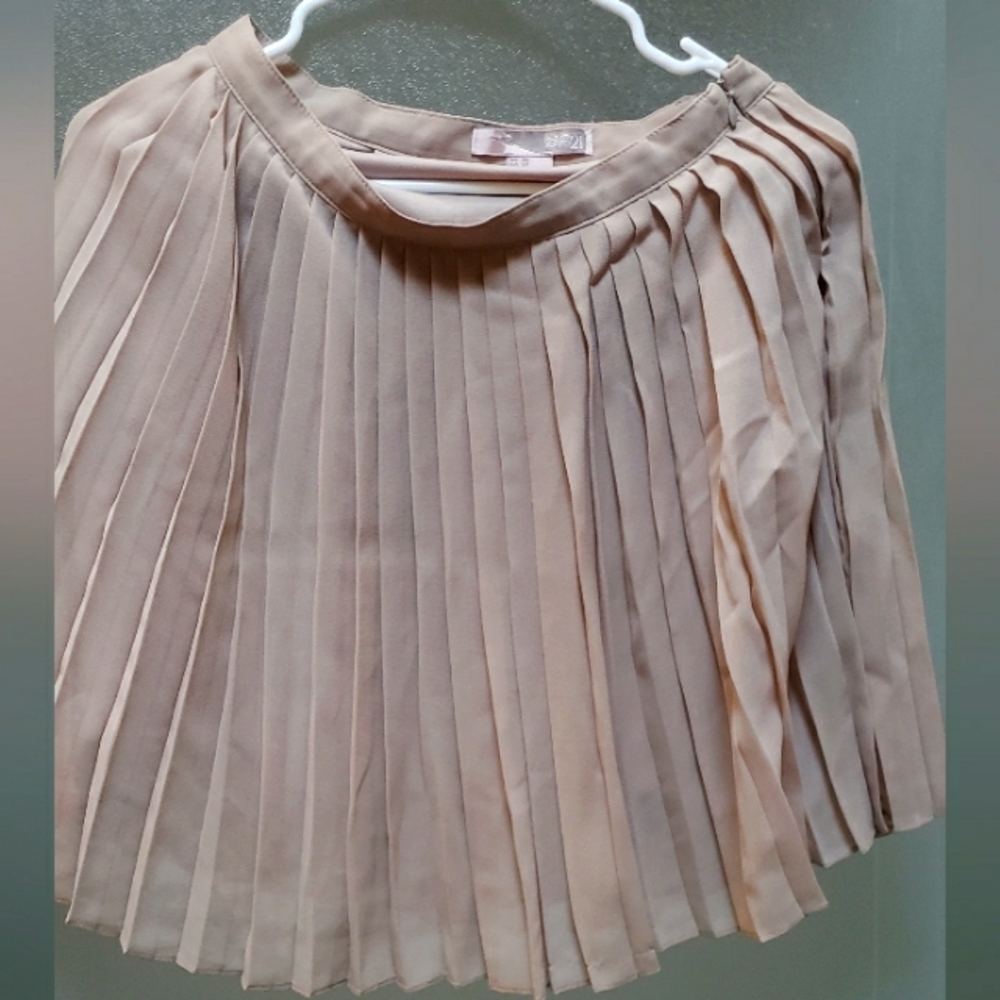 Love 21 XS size skirt